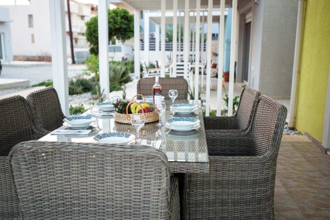 Melia Villa Коккинос Пиргос Экстерьер фото